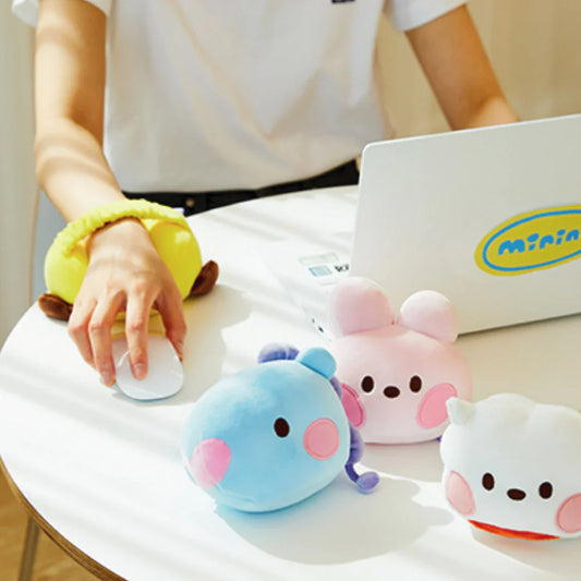WRIST CUSHION BT21