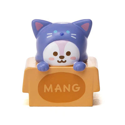[CAT DAY] MONITOR FIGURE BT21