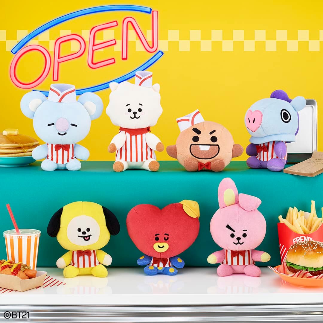 DINER PLUSH DOLL BT21