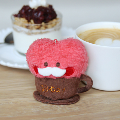 LATTE PLUSH KEYRING BT21