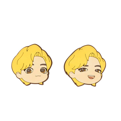 [TINYTAN] PIN BADGE RUBBER DYNAMITE